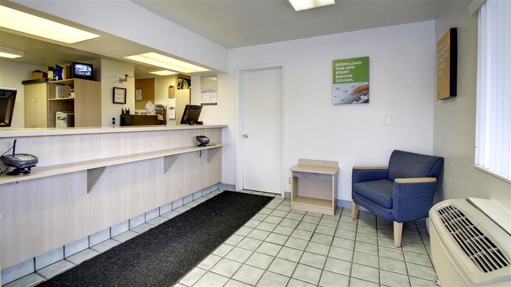 Motel 6 Manhattan Kansas Interior foto